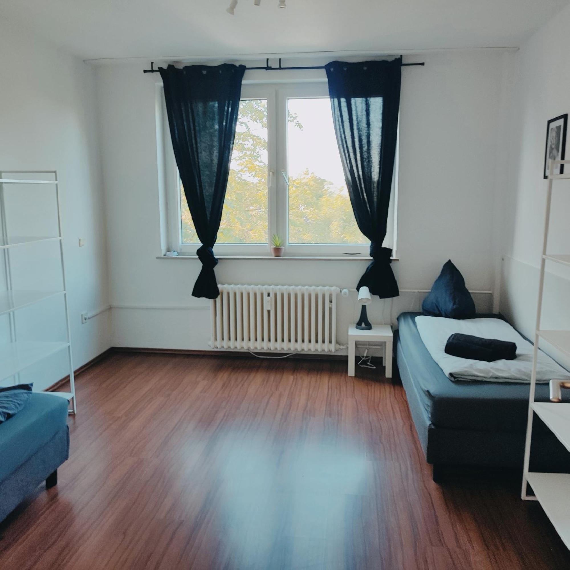 Ferienwohnung Monteurwohnung Messewohnung Duisburg Sued Grenze Duesseldorf 6 Personen Экстерьер фото