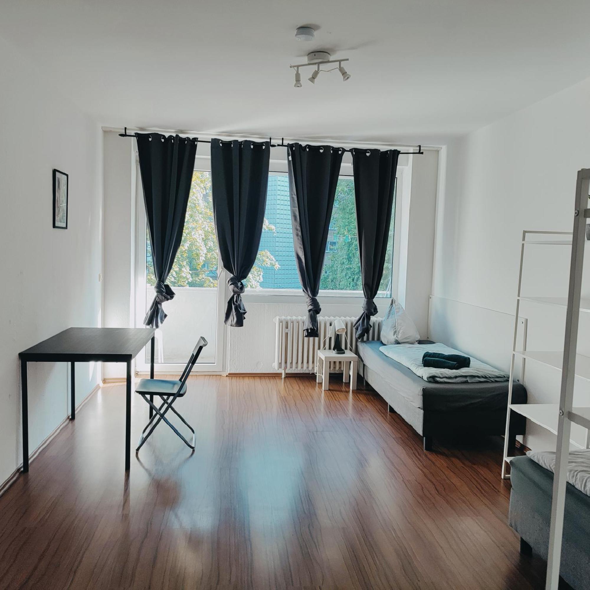 Ferienwohnung Monteurwohnung Messewohnung Duisburg Sued Grenze Duesseldorf 6 Personen Экстерьер фото