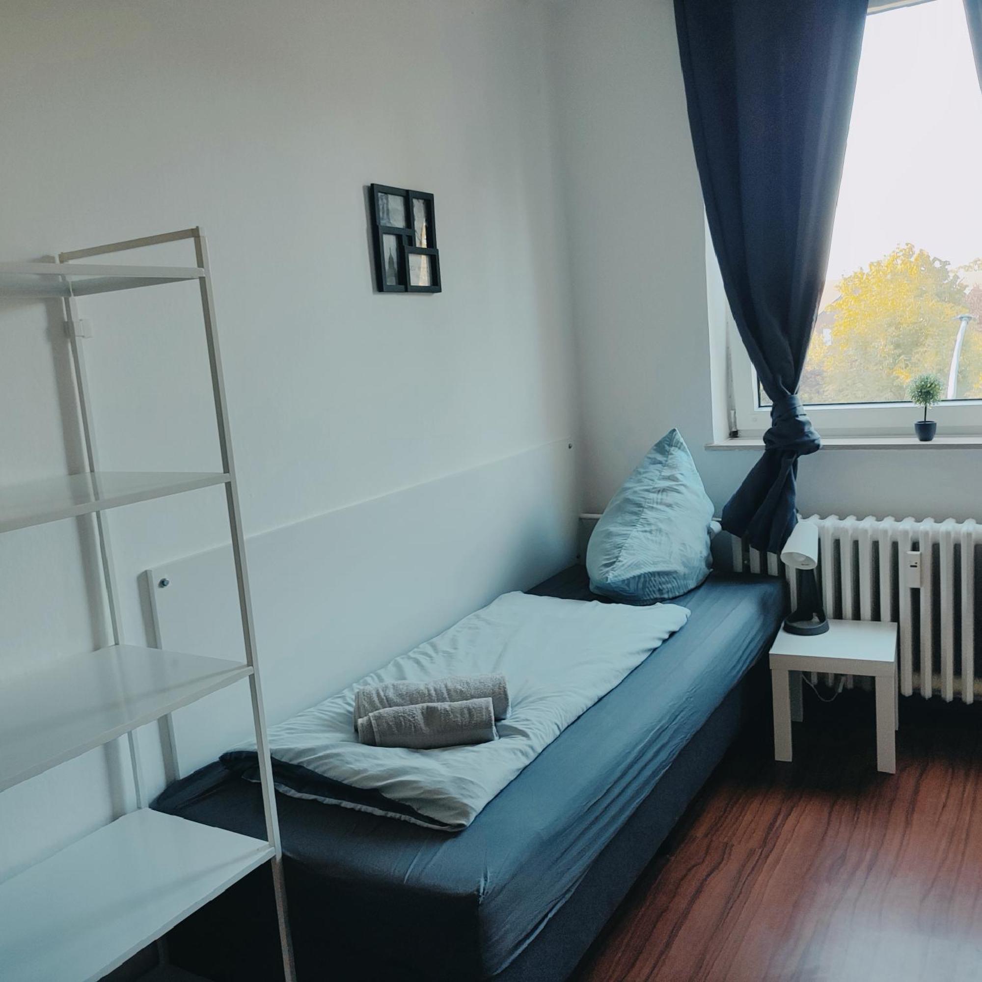 Ferienwohnung Monteurwohnung Messewohnung Duisburg Sued Grenze Duesseldorf 6 Personen Экстерьер фото